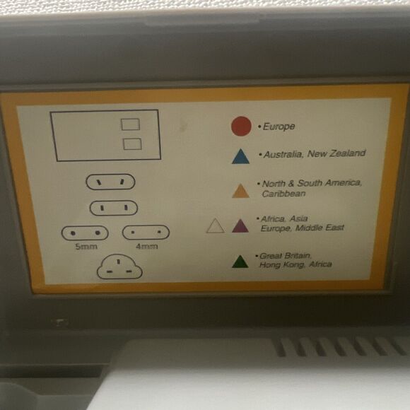 Digital Concepts International / World-Wide Converter Kit 50 - 1600 W - Picture 6 of 8